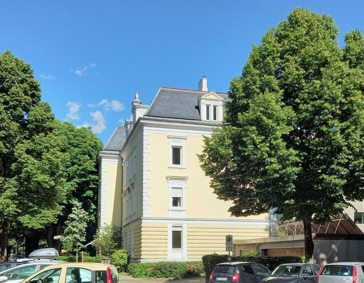5-Zimmer-Appartement In Historischer Privatvilla, Meran Zentrum, Kostenloser Parkplatz Экстерьер фото